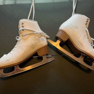 Bladerunner Ice Diva Ice Skates